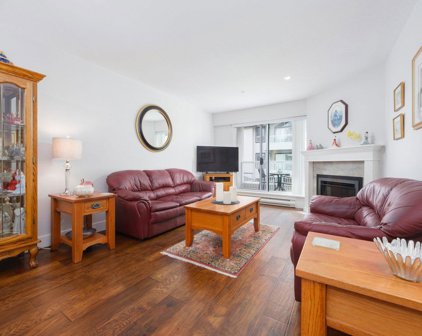 15272 20 Avenue Unit 208, Surrey