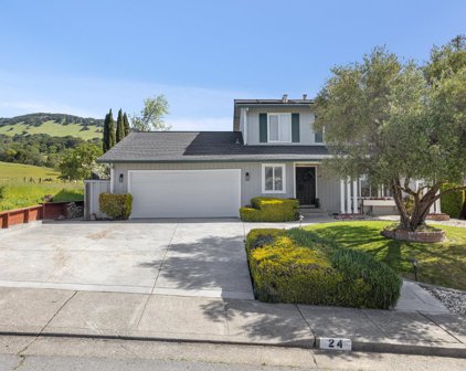 24 Palmo Way, Novato