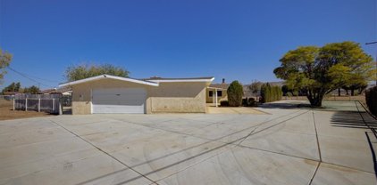 21008 South Road, Apple Valley