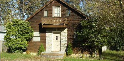 123 Monica Dr, Shelbyville