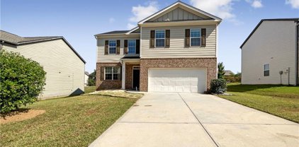 444 Lake Ridge Lane, Fairburn