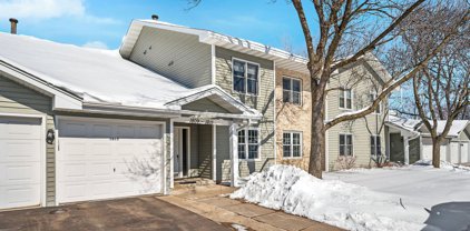 1813 County Road E  E Unit #5, White Bear Lake