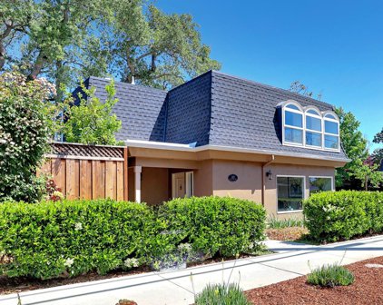 1697 W Hacienda Avenue, Campbell
