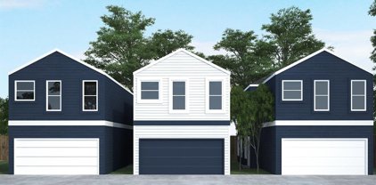 851 S Victory Drive Unit B, Houston
