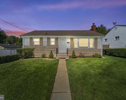 635 Blandford St, Rockville