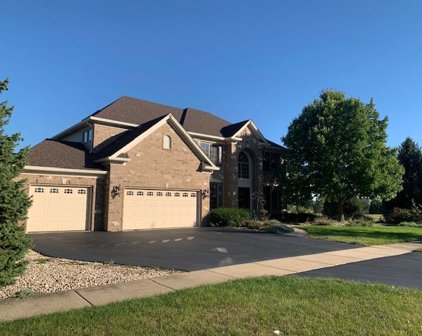 2848 Mclellan Boulevard, Yorkville