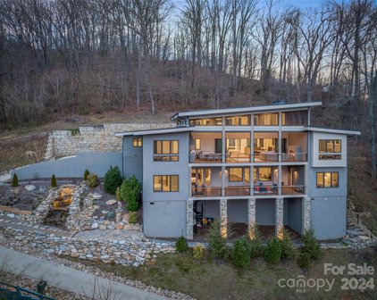 34 Grovepoint  Way, Asheville