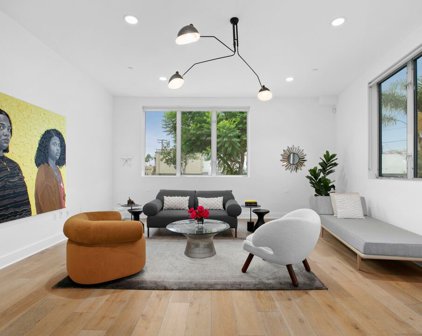 616 N Croft Ave Unit 3, West Hollywood