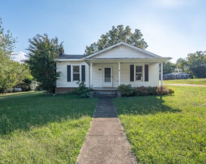 10435 Red House Road, Appomattox
