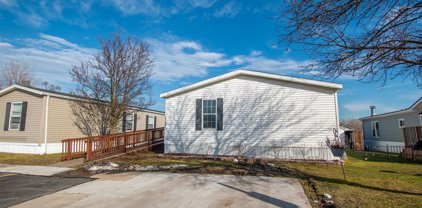 48594 Lakeview Cir, Shelby Twp