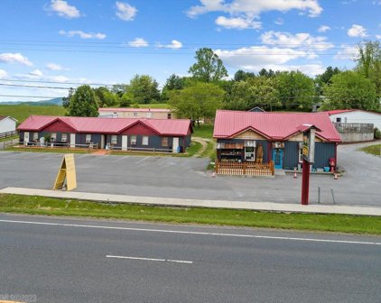 3215 Roanoke Road, Christiansburg