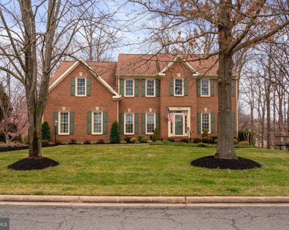 8611 Cross Oaks Ln, Fairfax Station