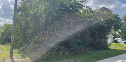 962 Iris E Street, Lehigh Acres