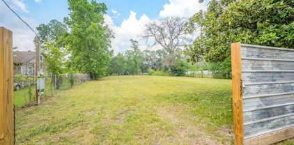 1702 De Soto Street, Houston
