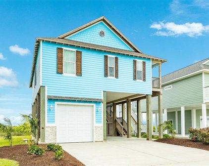 3739 Mendocino Drive, Galveston