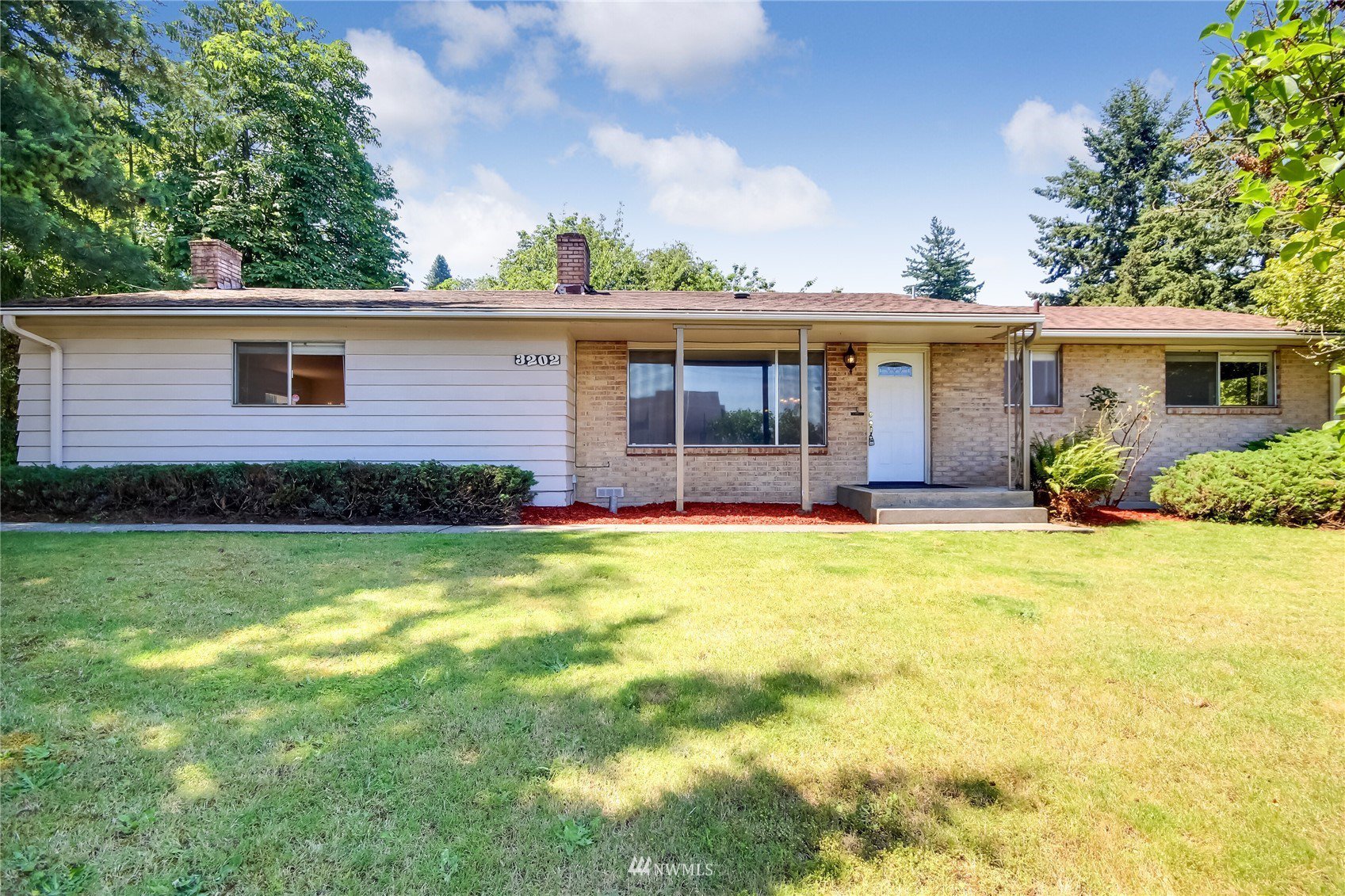 3202 E M Street, Tacoma | MLS# 1959907 | Skyline Properties, Inc ...