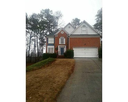 15 Grove Place, Suwanee