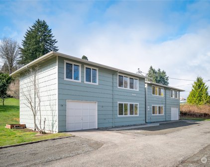 4000 4002 Young Hill  NE, Port Orchard