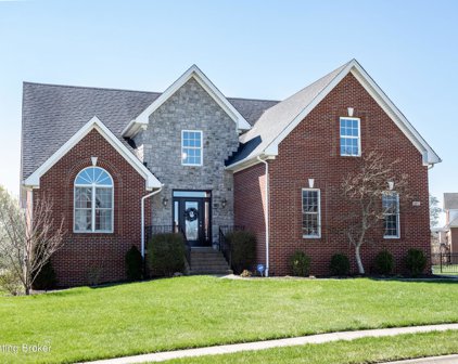 505 Hemingway Ct, Shelbyville