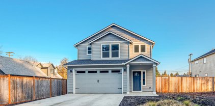 1057 LAURA ST, Springfield