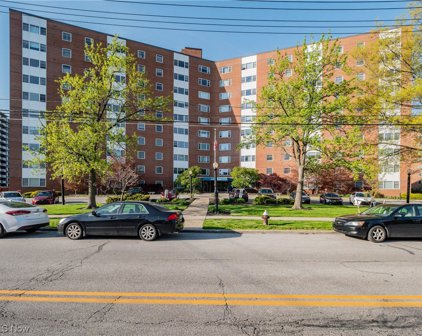 11850 Edgewater Drive Unit 408, Lakewood
