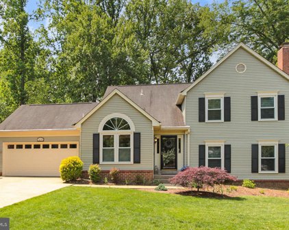 5278 Dunleigh Dr, Burke