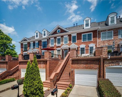 5905 Waters Edge Trail, Roswell