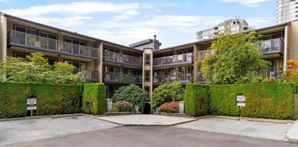 9847 Manchester Drive Unit 420, Burnaby