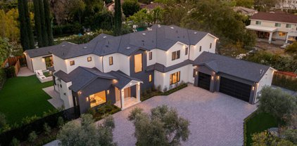 17228  Otsego St, Encino