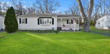 5613 Meadow Hill Lane, Mchenry