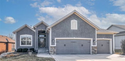 727 Indian Grass Way, Raymore