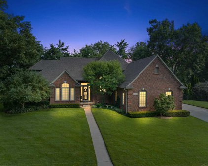 11653 Forest Glen, Shelby Twp