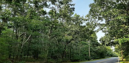38 Old Country Road, E. Quogue