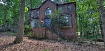 609 Pine Terrace, Canton