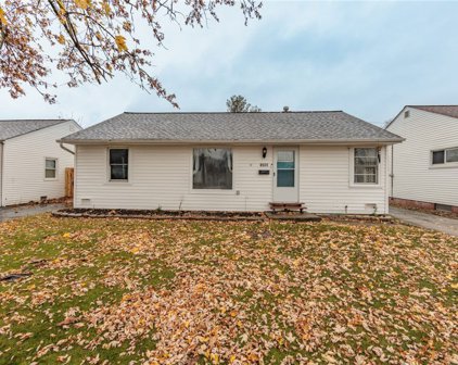 1200 Genesee Avenue, Mayfield Heights
