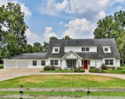 5511 Greentree Drive, Sugar Land image