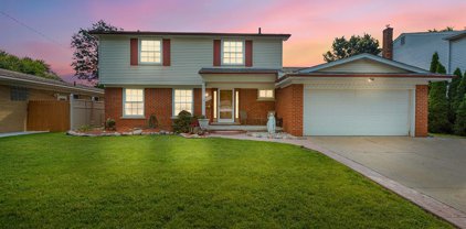 31322 SHAW, Warren