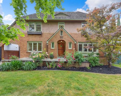 2948 25th Street, Sacramento