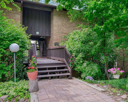 5507 E Lake Drive Unit #101-A, Lisle
