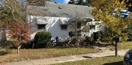 3826 Abingdon Circle, East Norfolk