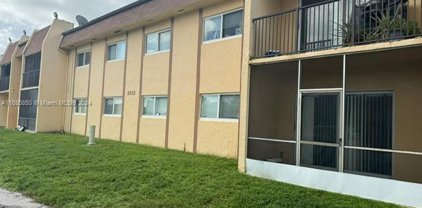 2832 Nw 55th Ave Unit #1B, Lauderhill