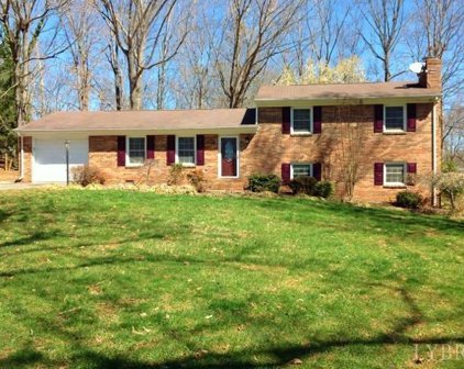287 Catalpa Road, Lynchburg