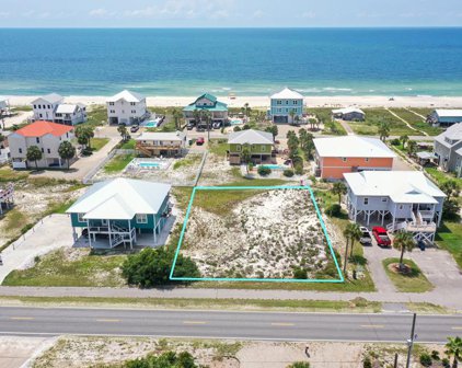 1048 E Gulf Beach Dr, St. George Island