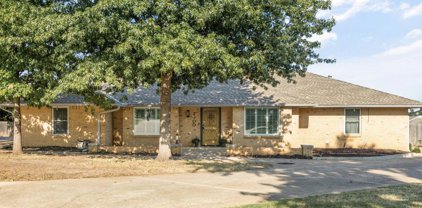 2900 Leaning Elm Court, Oklahoma City