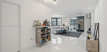 999 Brickell Bay Dr Unit #705, Miami