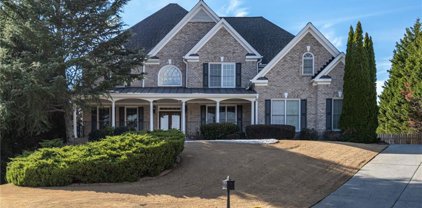1525 Boomer Circle, Suwanee