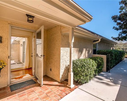 4406 Village Oaks Trail, Dunwoody