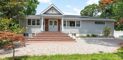 1 Somerset Street, Centereach