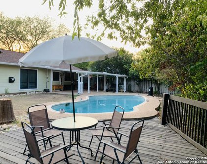 11424 Golden Oak Trail, Live Oak