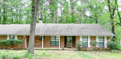 1445 Lakeshore, Hideaway